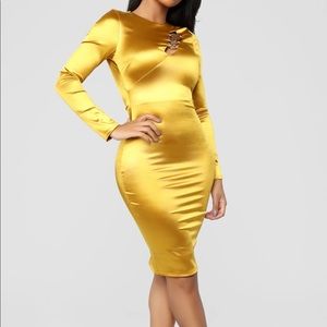 Ring him in midi dress (custard color)